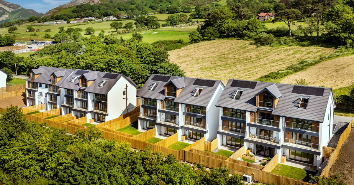 Profile 22 Delivers Performance Certainty for Coastal Development
